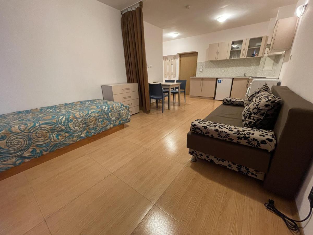 Menada Grand Kamelia Apartments Słoneczny Brzeg Zewnętrze zdjęcie