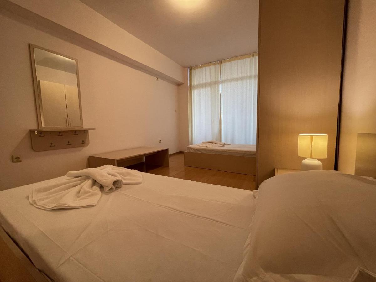 Menada Grand Kamelia Apartments Słoneczny Brzeg Zewnętrze zdjęcie