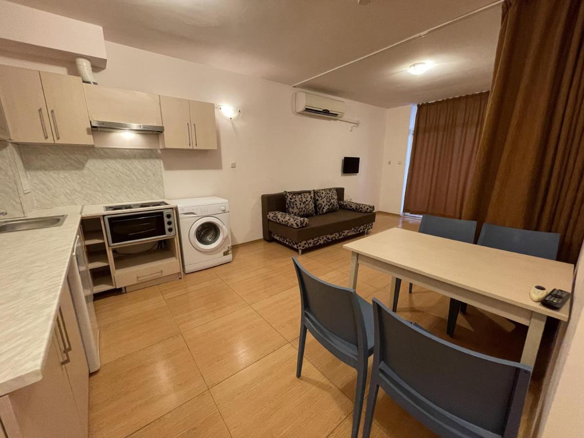 Menada Grand Kamelia Apartments Słoneczny Brzeg Zewnętrze zdjęcie