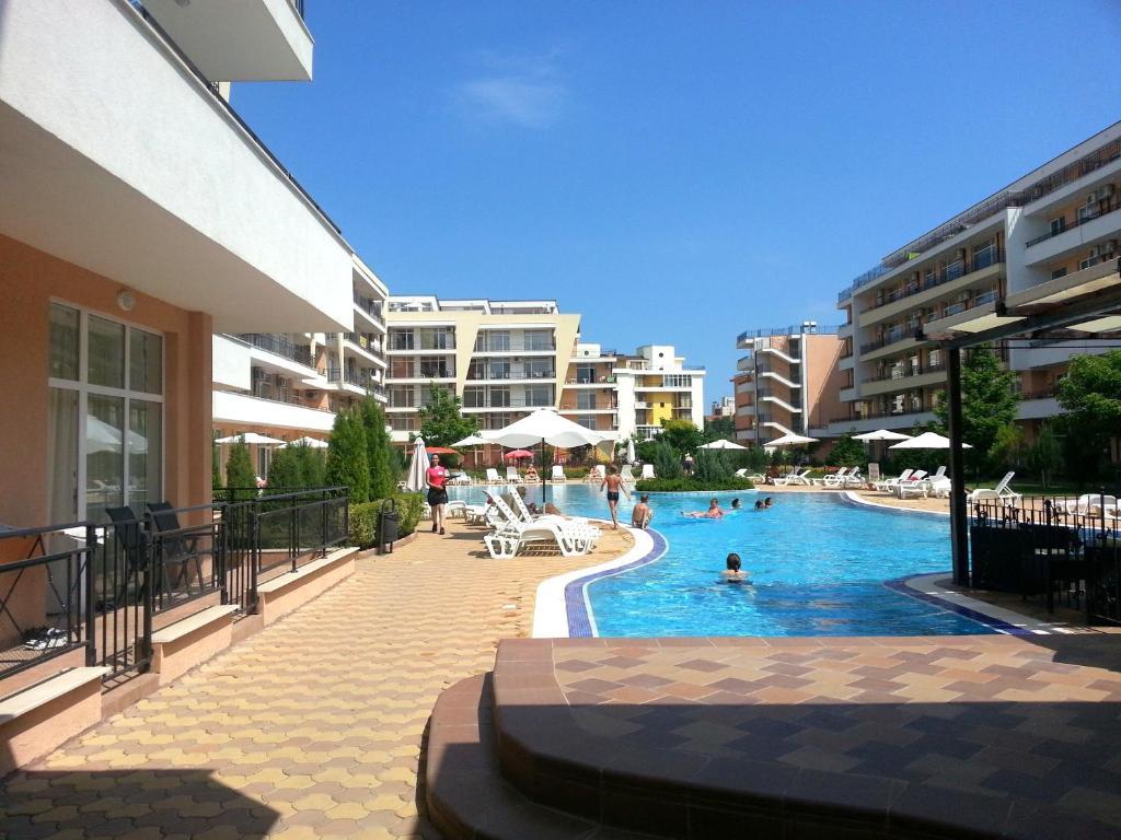 Menada Grand Kamelia Apartments Słoneczny Brzeg Zewnętrze zdjęcie