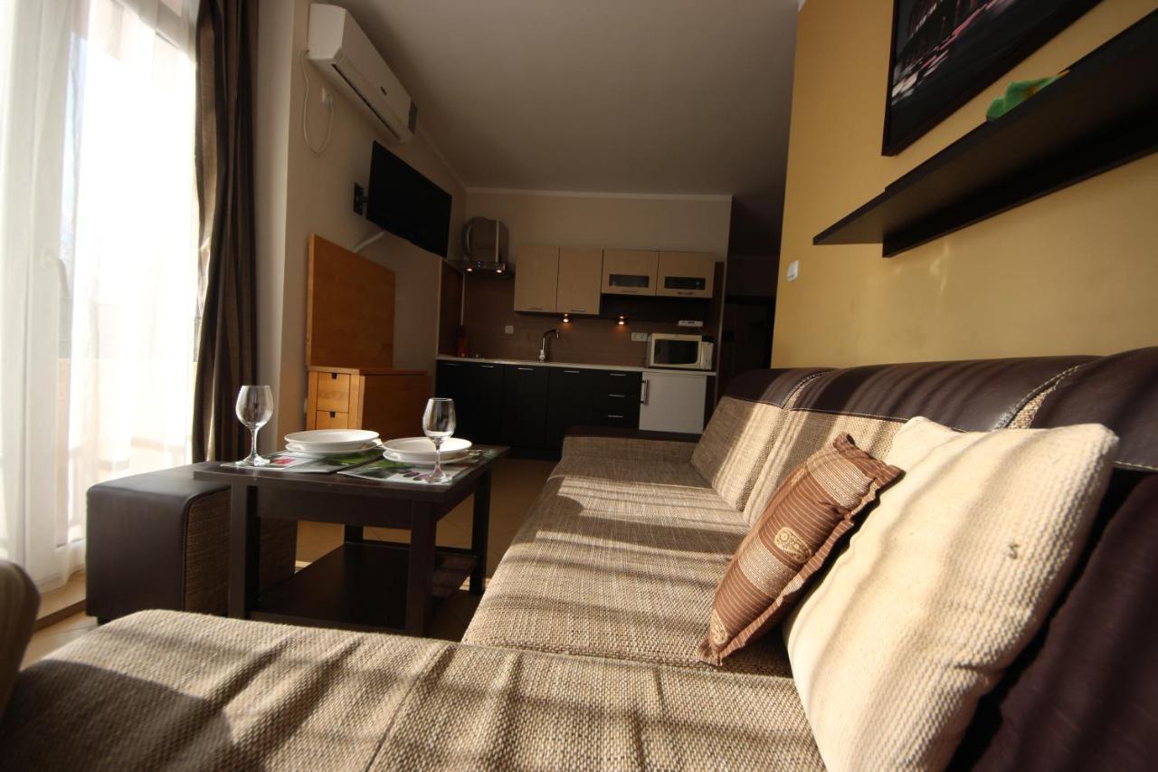Menada Grand Kamelia Apartments Słoneczny Brzeg Zewnętrze zdjęcie